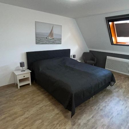 Ferienappartement Gruener Elch Rheinhausen Bagian luar foto