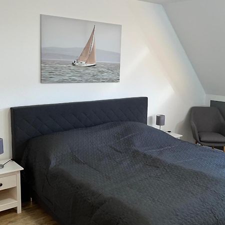 Ferienappartement Gruener Elch Rheinhausen Bagian luar foto